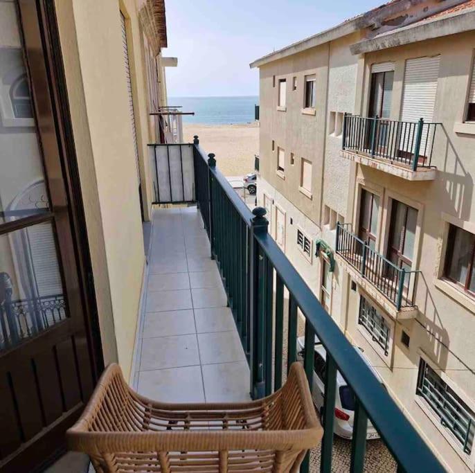 Junto A Praia Nazaré Exteriör bild